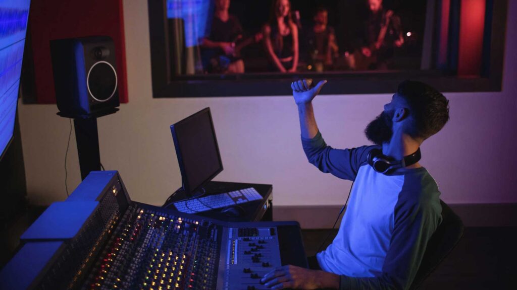 Noise Cancelling Rooms